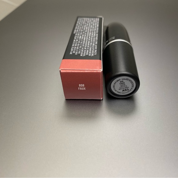 MAC “Faux” Lipstick - Picture 2 of 7